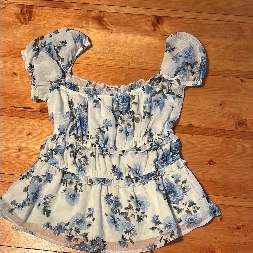 Floral Blue and White Women's Top